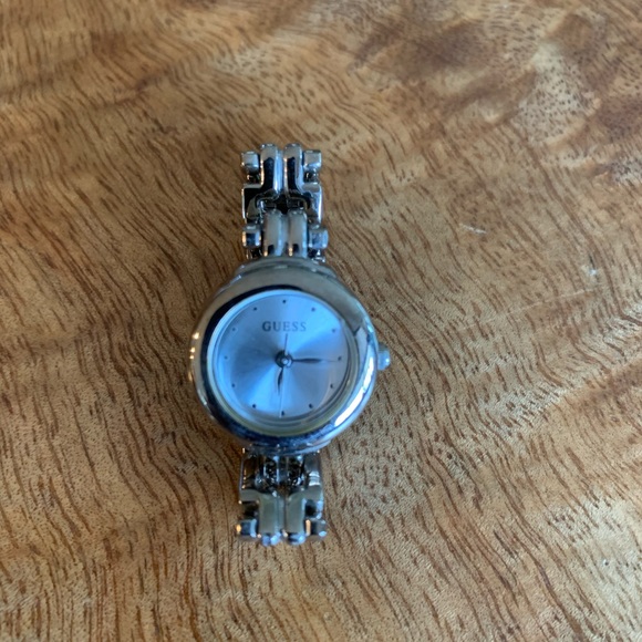 Guess watch - Picture 2 of 2